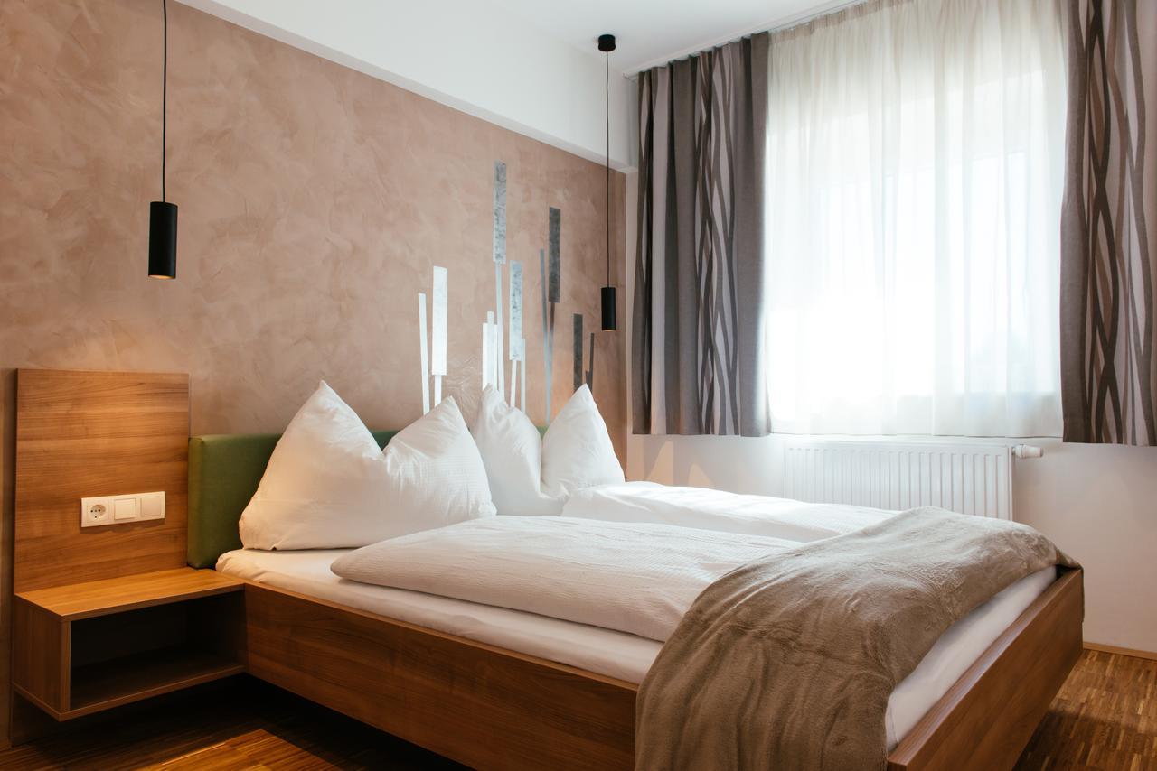 Aparthotel Heuberger Rudersdorf Экстерьер фото