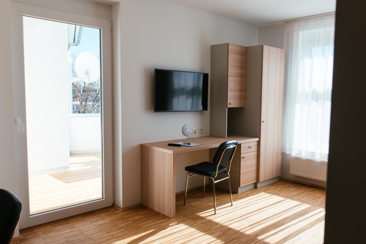Aparthotel Heuberger Rudersdorf Экстерьер фото
