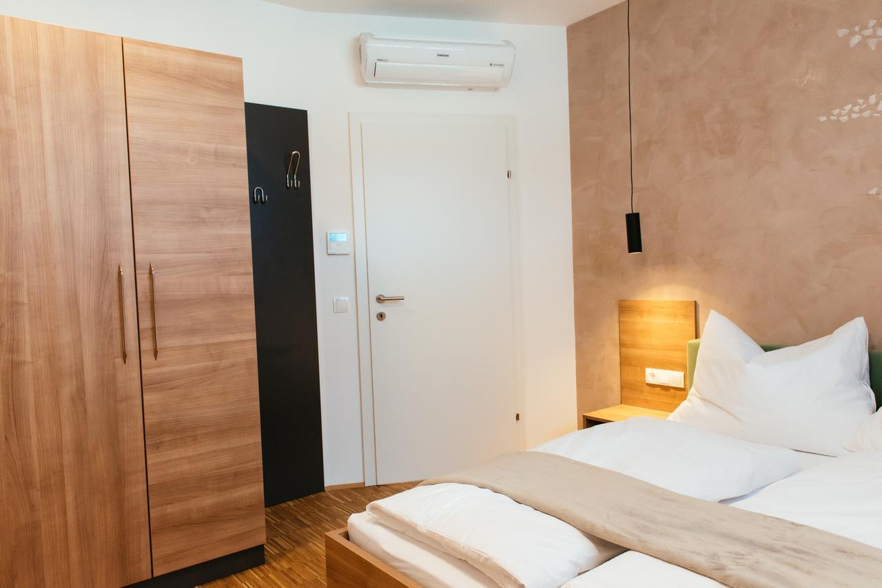 Aparthotel Heuberger Rudersdorf Экстерьер фото