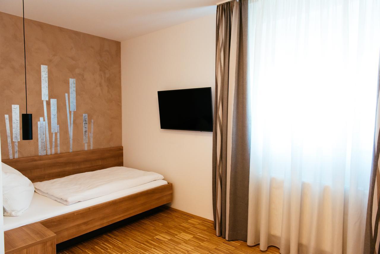 Aparthotel Heuberger Rudersdorf Экстерьер фото